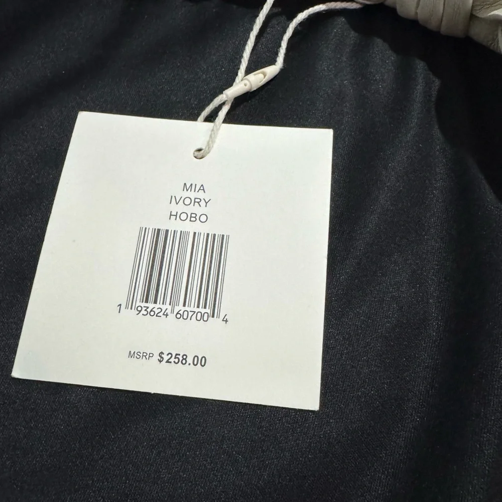 NWT- Dolce Vita womens Dolce Vita Mia Hobo